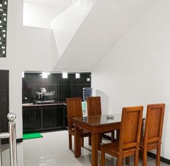 Ngasem Hotel | RR -2 Syariah Hotel SLG