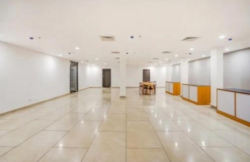 Indira Nagar Hotel | RROOMS Hotel La-Maison