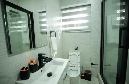 Adenta Apartment | RS Royal Executive Luxurious 3BR Apartment F3-3 and 2BR Apartment F3-2