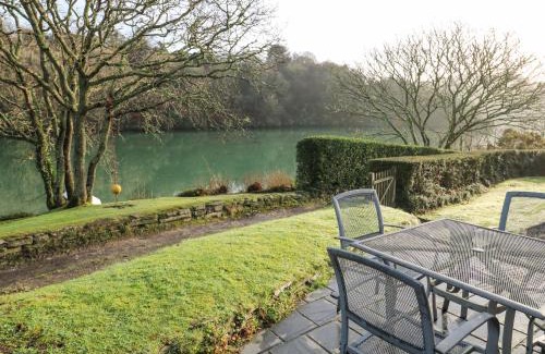 Truro House | Ruan Dinas