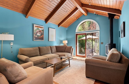 Redstone House | Ruby Of Redstone | Historic Paradise