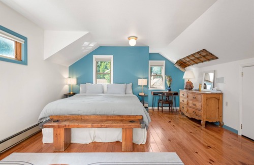 Redstone House | Ruby Of Redstone | Historic Paradise