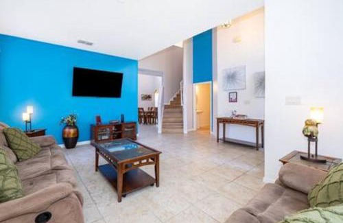 Crystal Cove House | Ruby Reds Escape