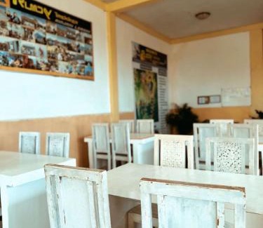 Bayan Hotel | Rudy Trekker Guest House