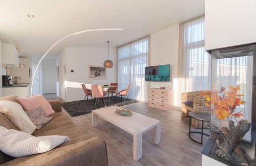 Wemeldinge House | Ruisweg 101 by Interhome