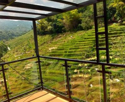 Bandung House | Rumah Kina Putih