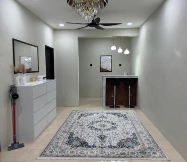 Jasin House | Runa Homestay Jasin - Cozy 3BR with AC & Netflix