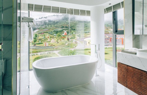 Duc Trong Resort | Rung Thong Nui Voi Villa & Resort