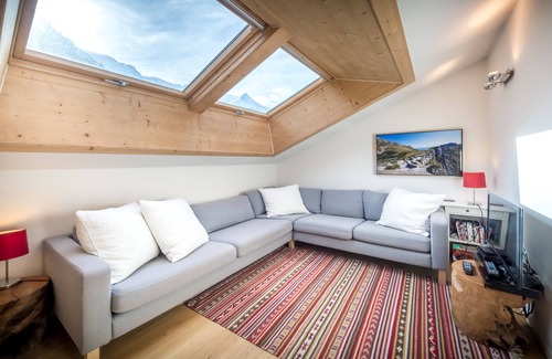 Chamonix City Centre Apartment | Rupicapra apartment - an apartment that sleeps 6 guests in 3 bedrooms