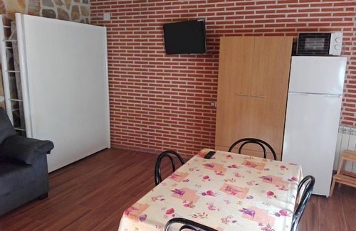 Vega de Santa Maria Cottage | Rural apartment El Claustro with barbecue for 4 people