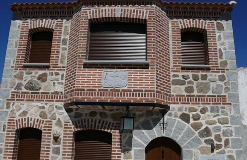 Vega de Santa Maria Cottage | Rural apartment El Claustro with barbecue for 4 people