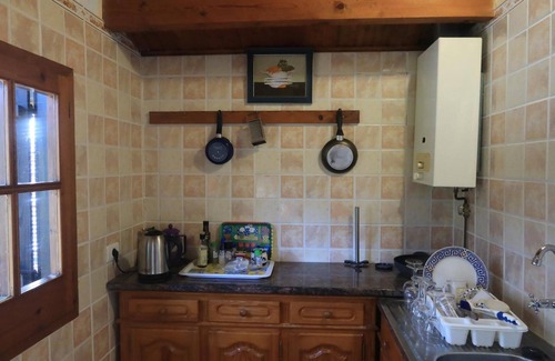 O Rosal Apartment | Rural Complex 'Shakti Rio Mino' with Lake Views, Private Pool and Wi-Fi