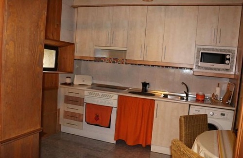 Navaluenga Cottage | Rural house "Los 2 Yugos" Economica. From 2 to 6 people