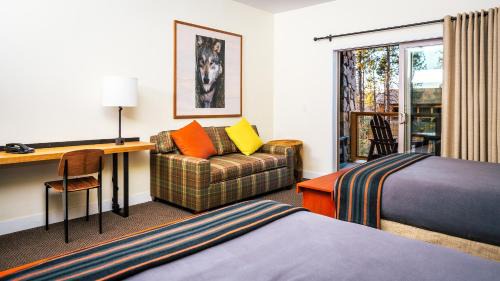 Groveland Resort | Rush Creek Lodge at Yosemite
