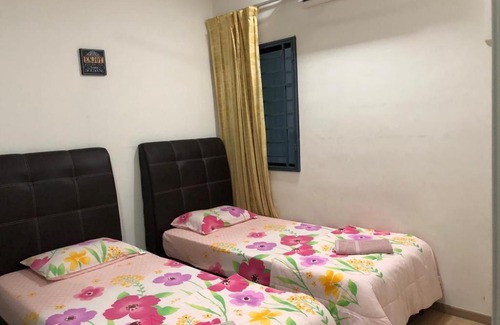 Seksyen 13 Apartment | Rusnoor Homestay @ Alami Residensi 2-19-2