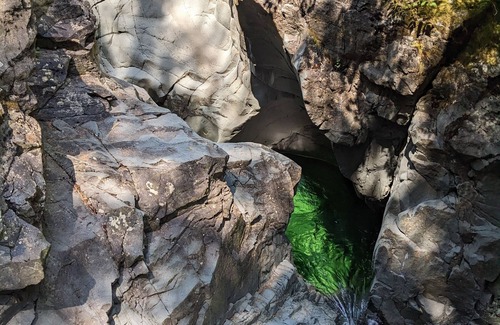 Courtenay Ski Chalet | Rustic A frame Chalet. Hiking & Biking access at your door! * Glamping *