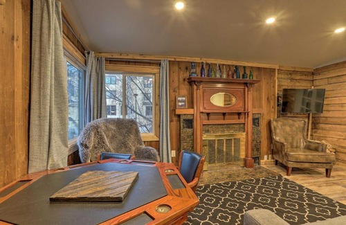 South Addition Apartment | Rustic Anchorage Hideaway Walk to Coastal Trail!