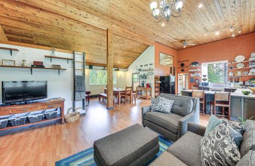Newport House | Rustic and Modern Home with Forest Views in Newport!