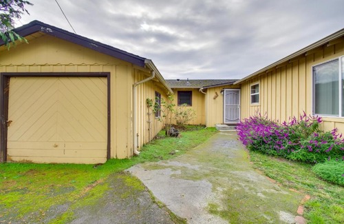 Smith River House | Rustic Coastal Smith River Cottage with Ocean Views!