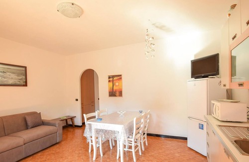 Vescina House | Rustic cottage in a small village in the hinterland of Recco.