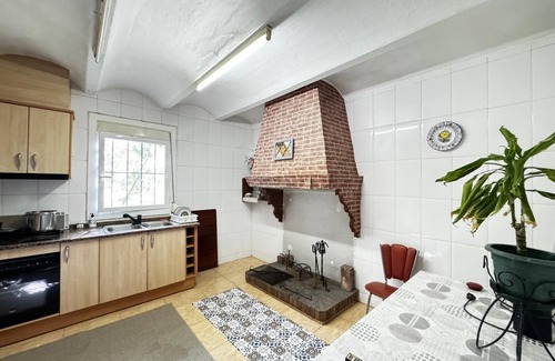 Sils Other | Rustic Farmhouse Retreat in nature near Costa Brava beaches & Historic Girona