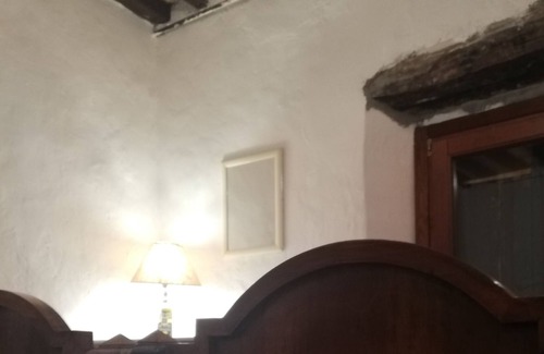 Monte San Pietro House | Rustic house surrounded by greenery - Saltapicchio