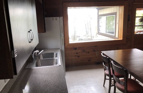 Lakeville Cottage | Rustic Lakefront Cottage with private dock on Lake Wallenpaupack