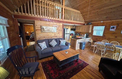 Champion Cabin | Rustic Log Cabin Nestled in Mountain Laurel Near 7 Springs/Hidden Valley