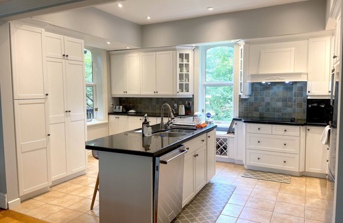 Mono House | Rustic Modern: 4-Acre Mono Heritage Estate Getaway!