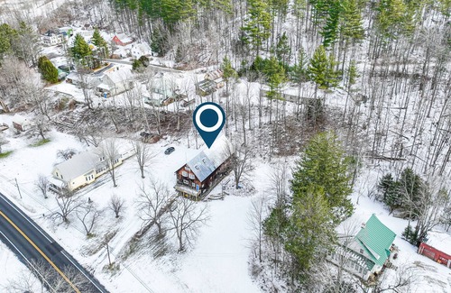 Rochester House | Rustic mountain-view home with firepit & washer/dryer - skiing & golf nearby