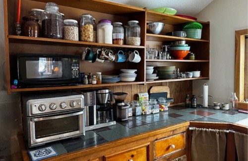 Thompsonville House | Rustic retreat on 40 acres near Thompsonville with 2bdr, AC, Wifi. Sleeps 6