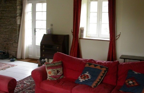 Guilliers House | Rustic Stone house in rural Brittany, sleeps up to 11, with pool & garden.