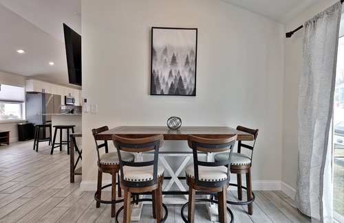 East Haven  Rutland County House | Rutland's Hidden Gem: 2 BR/1BA Renovated Home Close to Everything