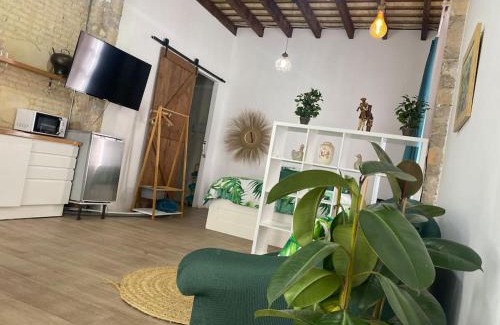 Montolivet Apartment | ruzafa oceanograf science center