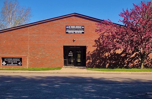 Waveland RV Rental | RV Parking and Camping No Hookup