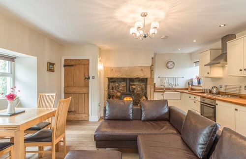 Thropton Cottage | RYEHILL FARM COTTAGE, pet friendly, with open fire in Thropton
