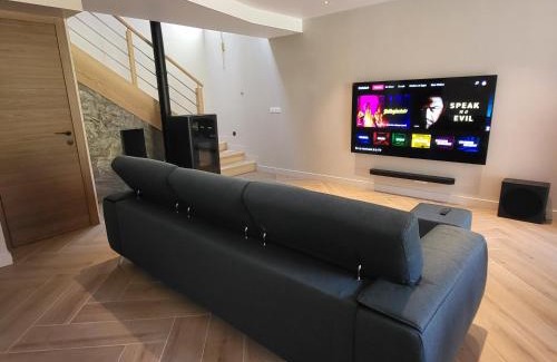 Gavarnie-Gedre Villa | Séjour d'Exception - Villa 4 Suites Vue Cascade