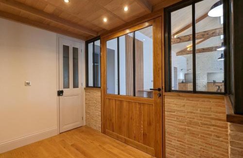 Gondeville Apartment | Séjour de luxe au cœur de Mainxe, avec truffe et cours de cuisine, idéal pour 4 couples - FR-1-653-235