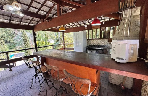 Campo do Coelho House | Sítio Exclusivo com Área Gourmet, Piscina e Natureza