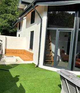 Sapanca Ski Chalet | Sıcak Havuzlu ve Jakuzili Villa 1