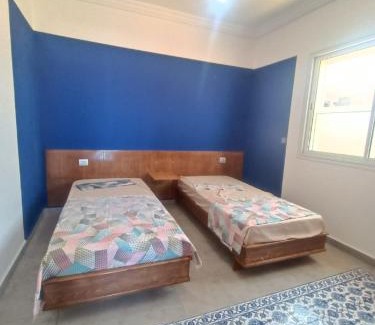 Dar Allouche Apartment | S+2 pied dans l'eau 1ér étage FTA-B1 à plage Dar Allouche