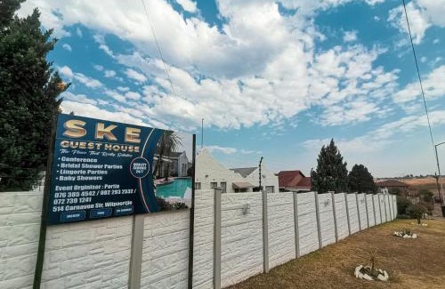 Greater Johannesburg Metropolitan Area House | S.K.E Guest House