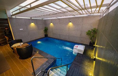 Mysore Resort | S R Pool Suites