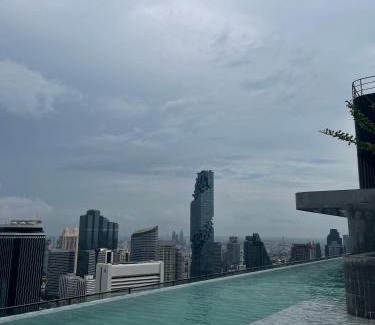 Don Hua Lo Apartment | s