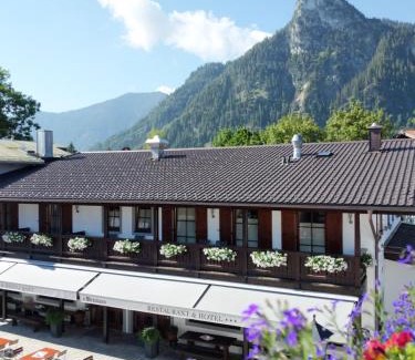 Oberammergau Hotel | s`Wirtshaus Hotel & Restaurant