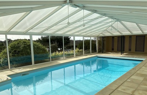 Pleherel-Plage-Vieux-Bourg House | Sables-d'Or | Splendid Villa | Beach at a walking distance| Large heated pool