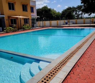 Western Province House | SAFARI BREEZE Residence