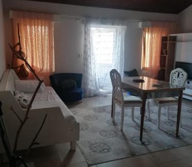 Side Apartment | Safari Suit 6