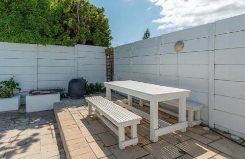 Marina da Gama House | Safe, Accessible Venue Near Muizenberg for Accommodation and Events