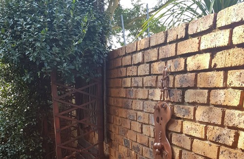 Centurion Apartment | Safe, comfortable self-catering accommodation Apartment in a Security Estate